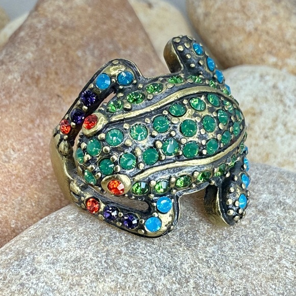 Retired Authentic Heidi Daus Green Swarovski Crystal Frog Ring –Size 7 Whimsical - Picture 5 of 16